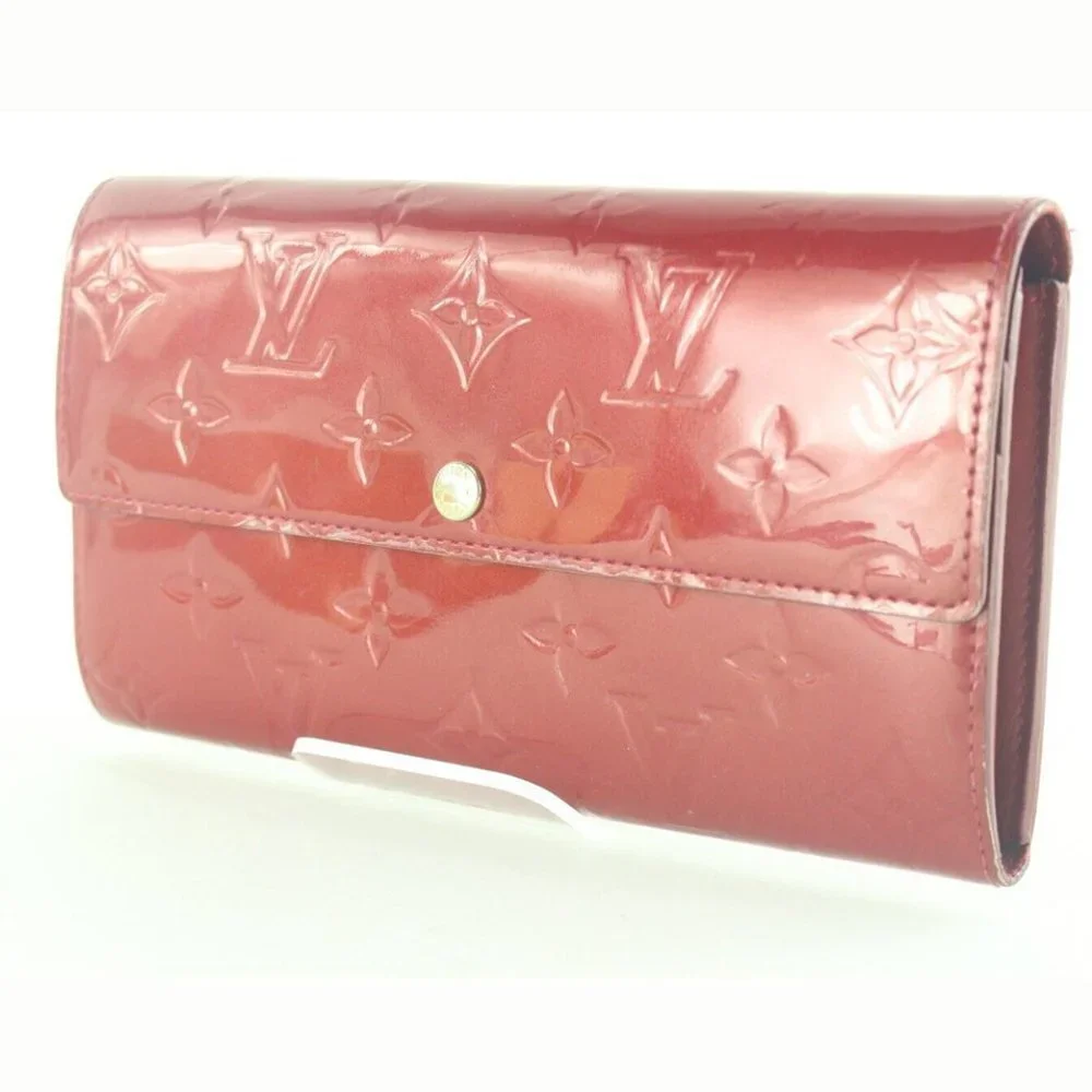 Louis Vuitton Womens Sarah Vernis Leather Long Flap Wallet 3LVS105K